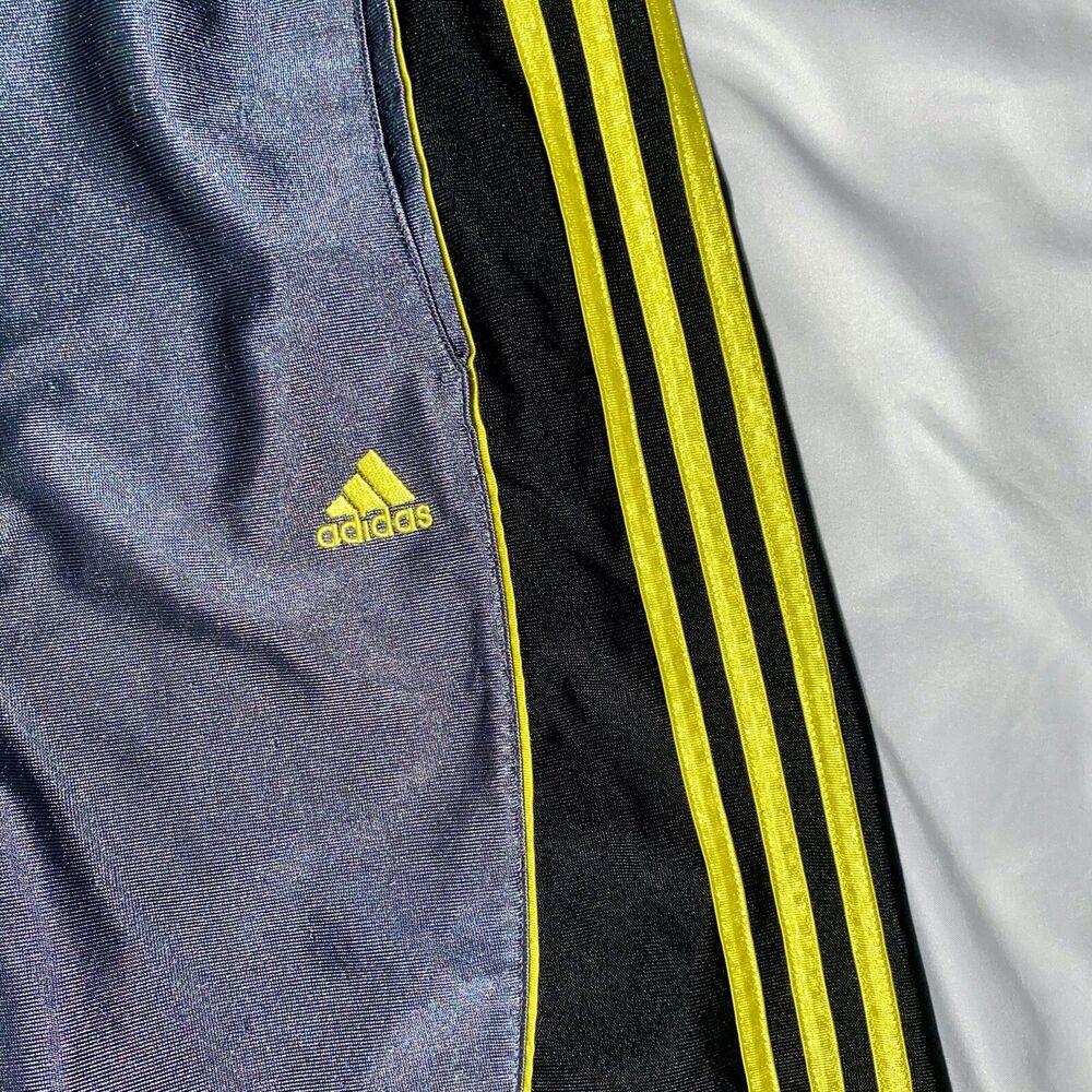 Adidas Vintage Super Rare Basic Stripe Basketball Shorts Dazzle Silver Gold Bl M - Picture 5 of 9